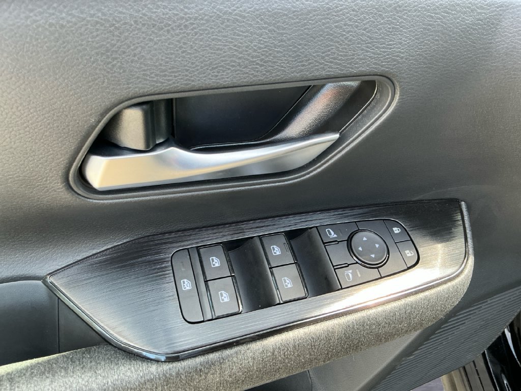 New 2027 Nissan Kicks SV AWD/4WD image 23