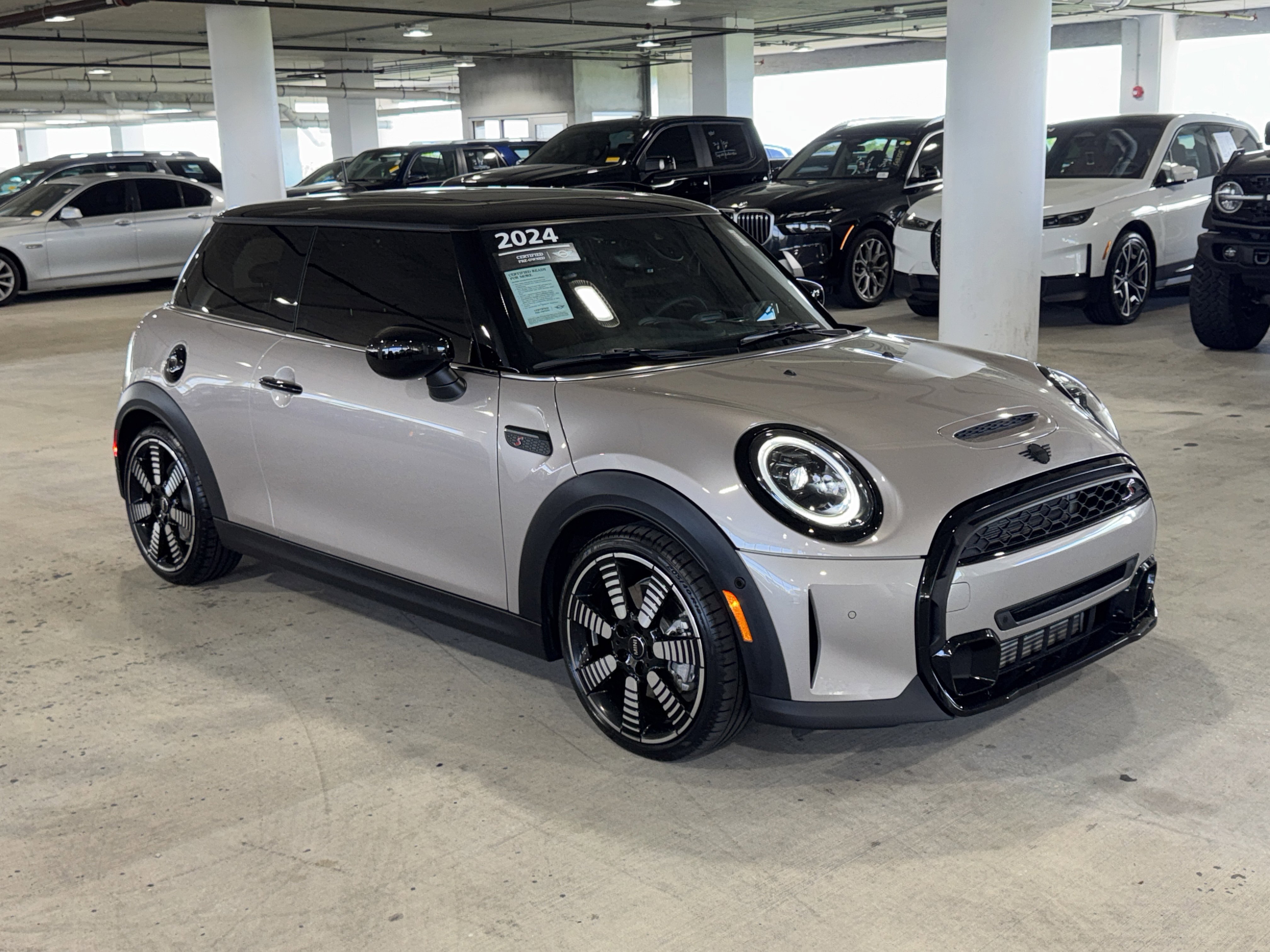 Used 2024 MINI Cooper S FWD image 2