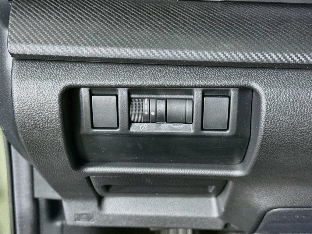 Certified 2026 Subaru Crosstrek 2.5i Premium AWD/4WD image 20