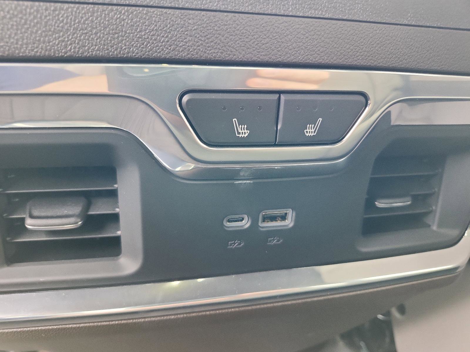 Certified 2025 GMC Sierra 2500 SLT w/ SLT Premium Package image 16