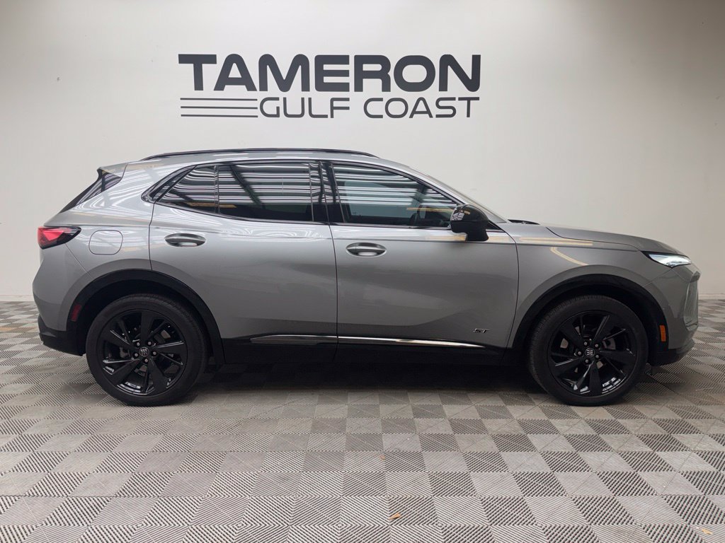 Used 2024 Buick Envision Sport Touring AWD/4WD image 4