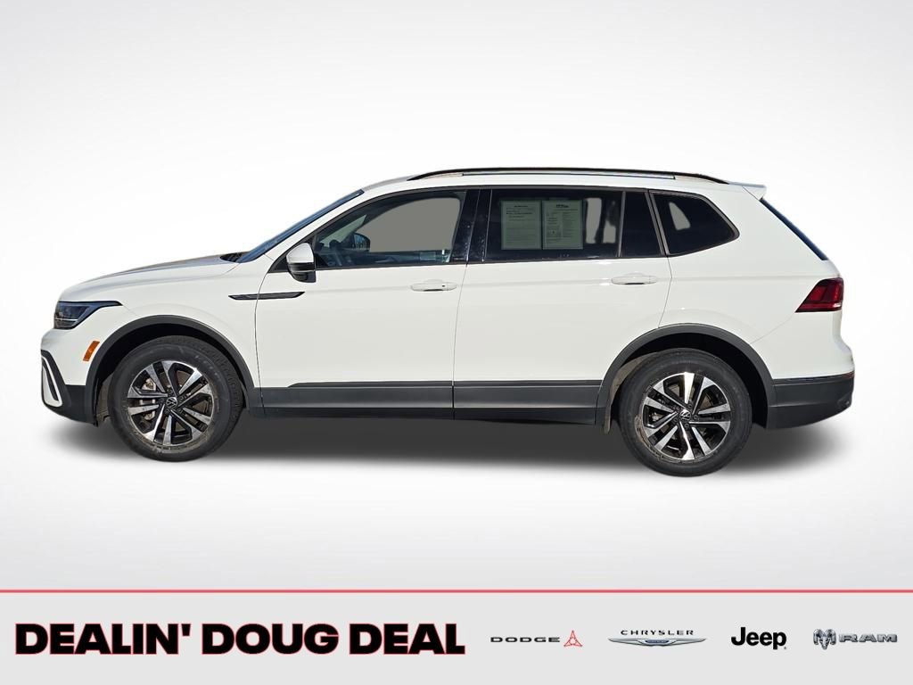 Used 2023 Volkswagen Tiguan S image 2