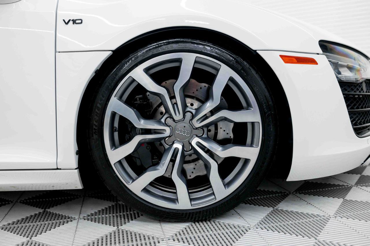 Used 2014 Audi R8 V10 AWD/4WD image 47