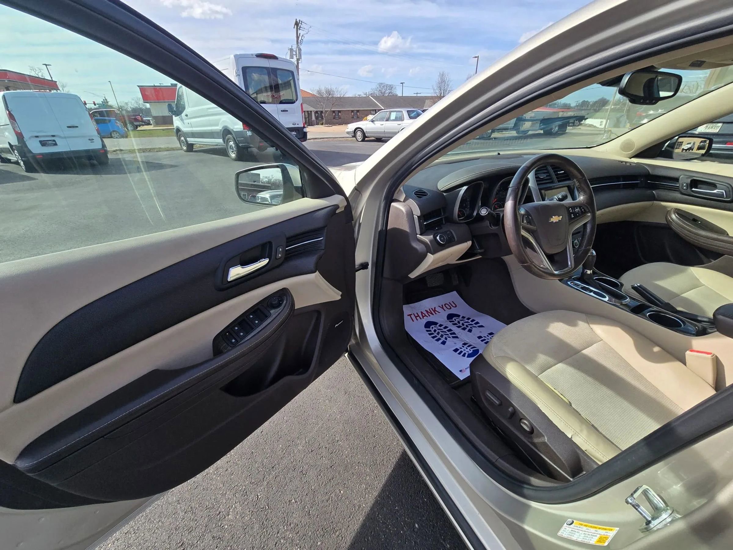 Used 2015 Chevrolet Malibu LT FWD image 7