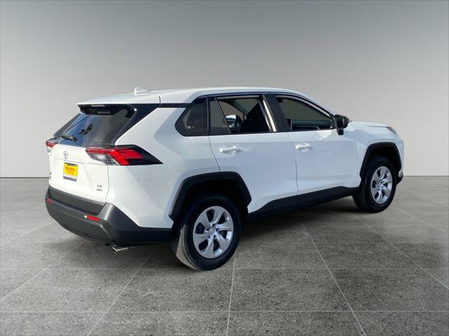Certified 2025 Toyota RAV4 LE AWD/4WD image 5