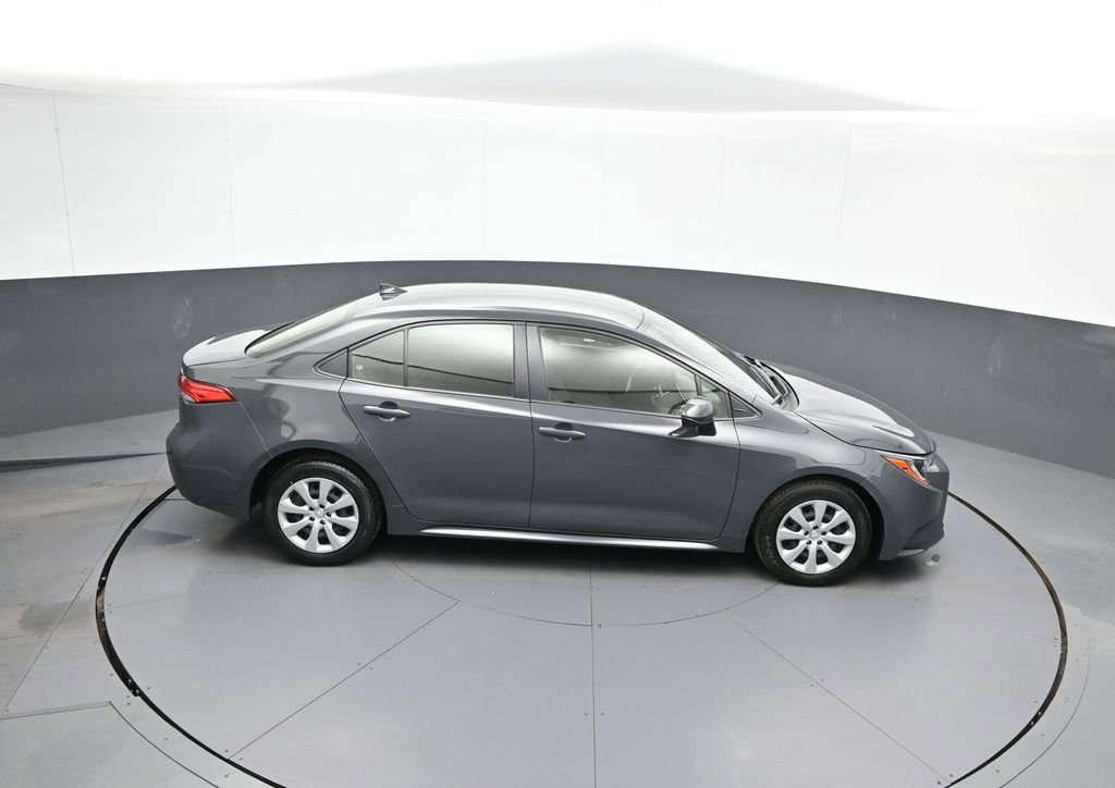 Used 2023 Toyota Corolla LE FWD image 35