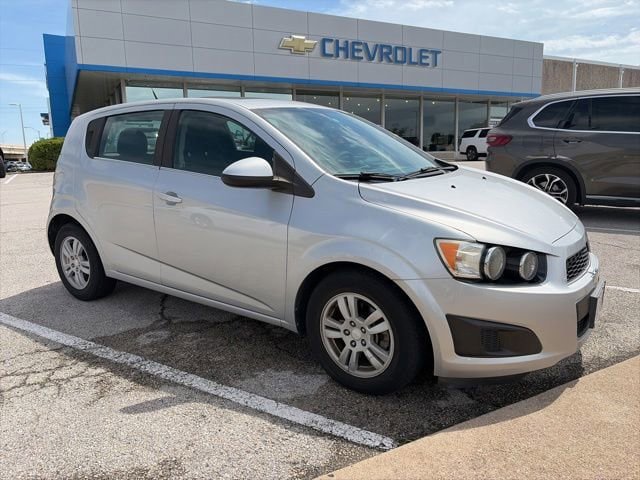 Used 2014 Chevrolet Sonic LT w/ Fun and Sun Package FWD image 1