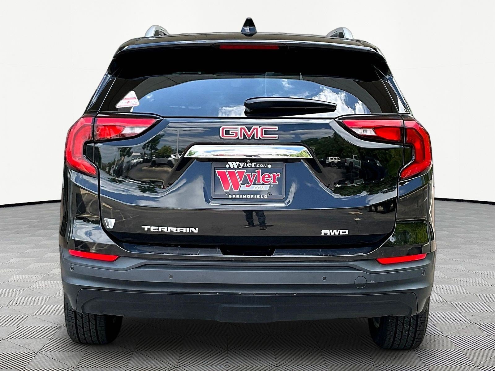 Used 2019 GMC Terrain SLT w/ Preferred Package AWD/4WD image 5