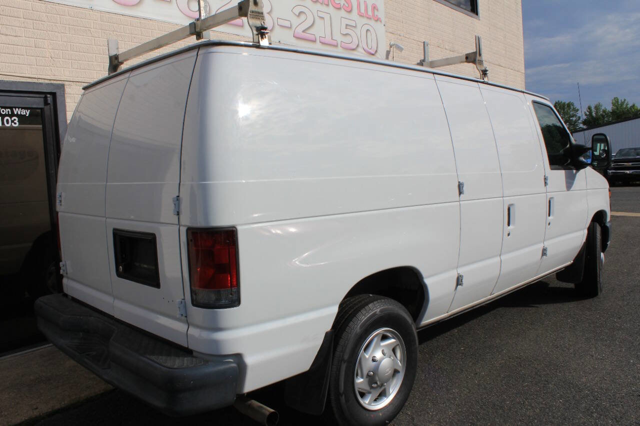 Used 2012 Ford E-250 and Econoline 250 image 9