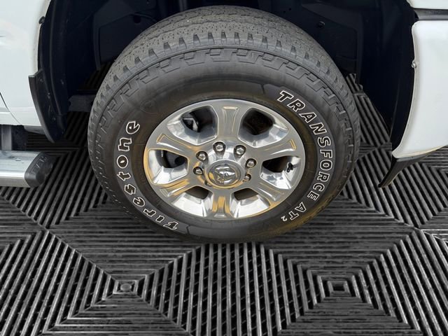 New 2024 RAM 3500 Big Horn w/ Sport Appearance Package image 9