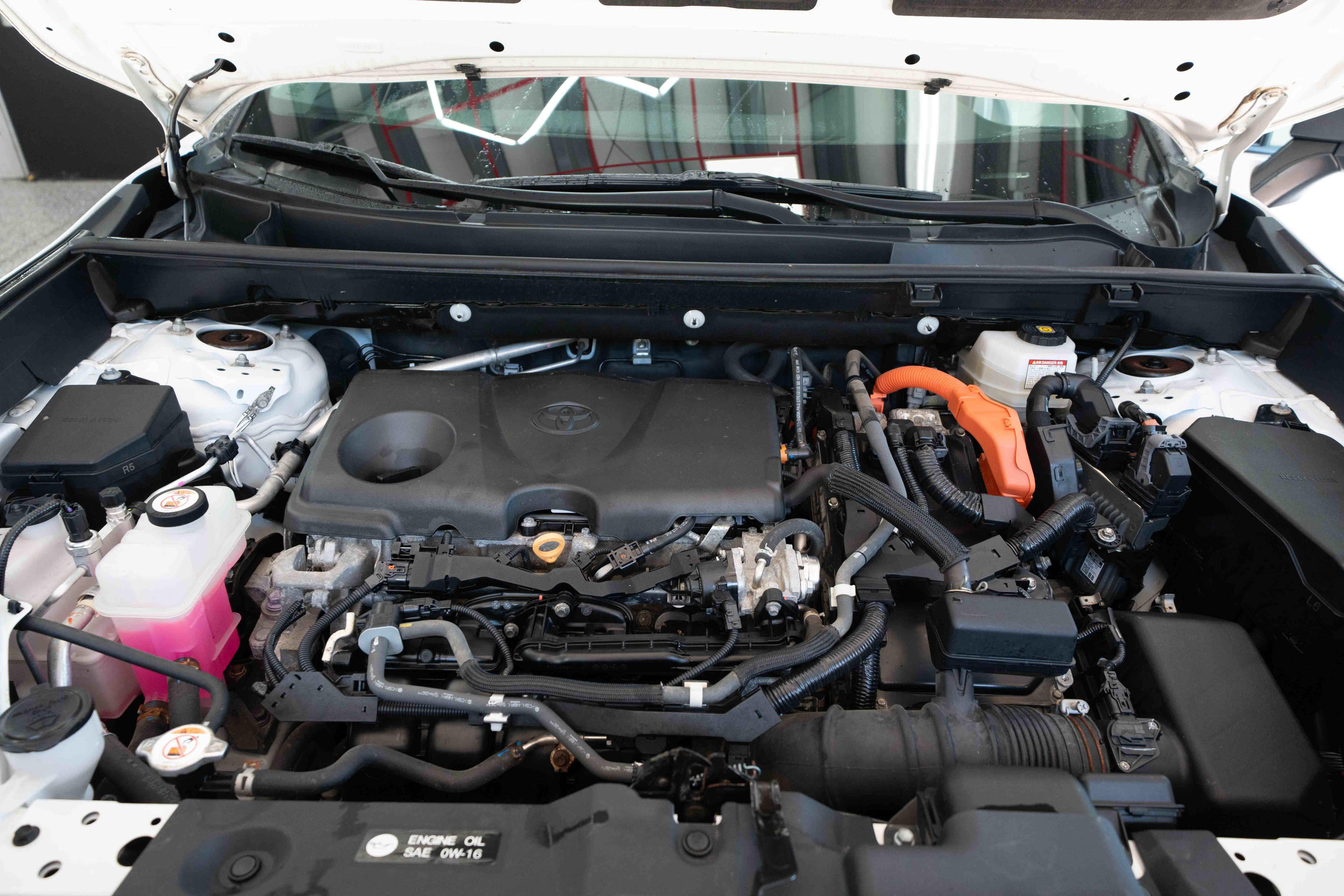 Used 2022 Toyota RAV4 LE AWD/4WD image 31