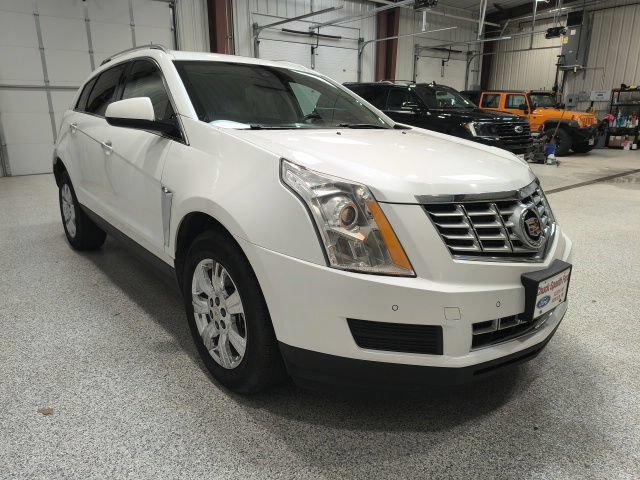 Used 2016 Cadillac SRX Luxury w/ Driver Awareness Package AWD/4WD image 4