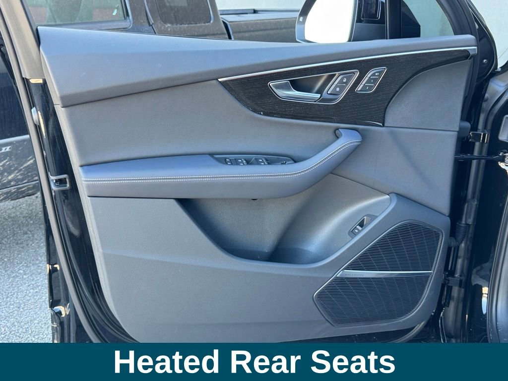 Used 2025 Audi Q7 3.0T Premium Plus image 15