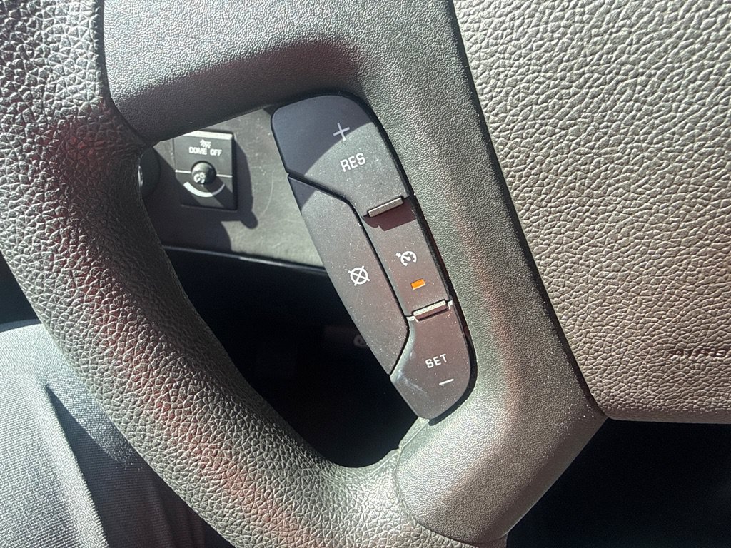 Used 2025 Chevrolet Express 2500 w/ Driver Convenience Package RWD image 19