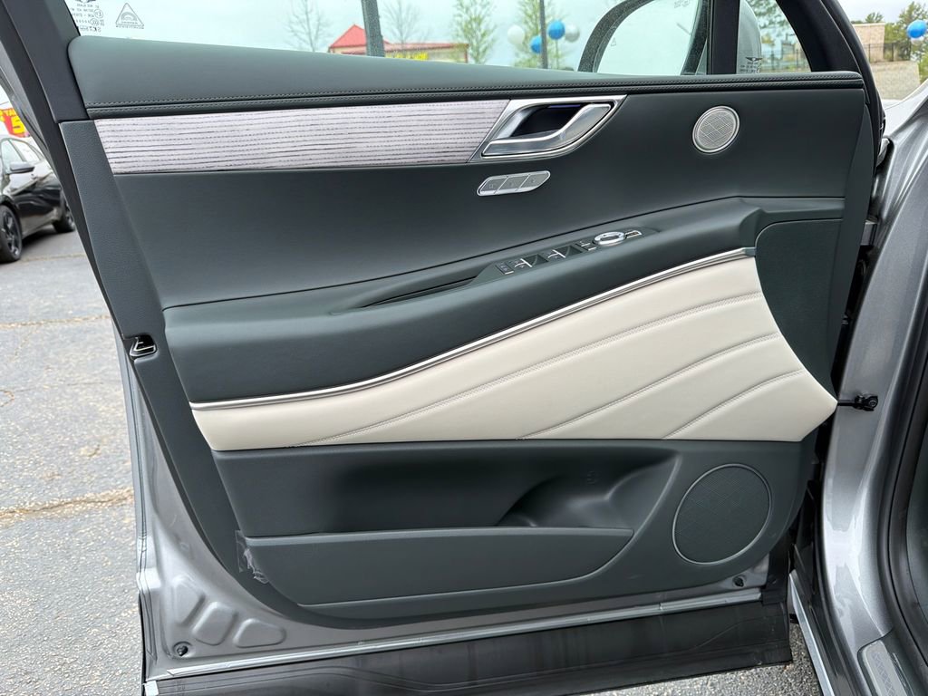 New 2026 Genesis GV80 2.5T Select AWD/4WD image 10