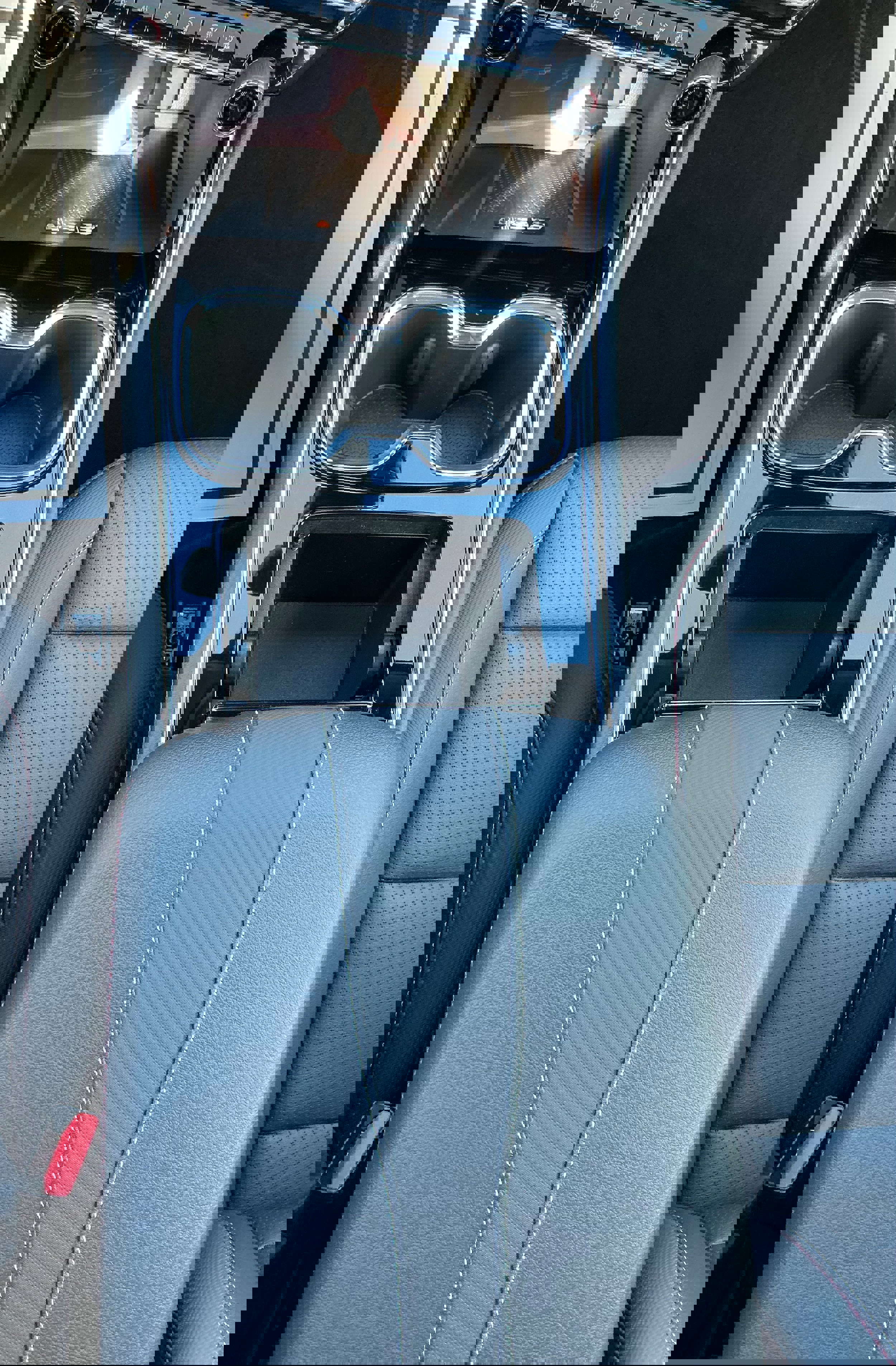 New 2026 Chevrolet Traverse Z71 w/ Enhanced Driving Package image 9