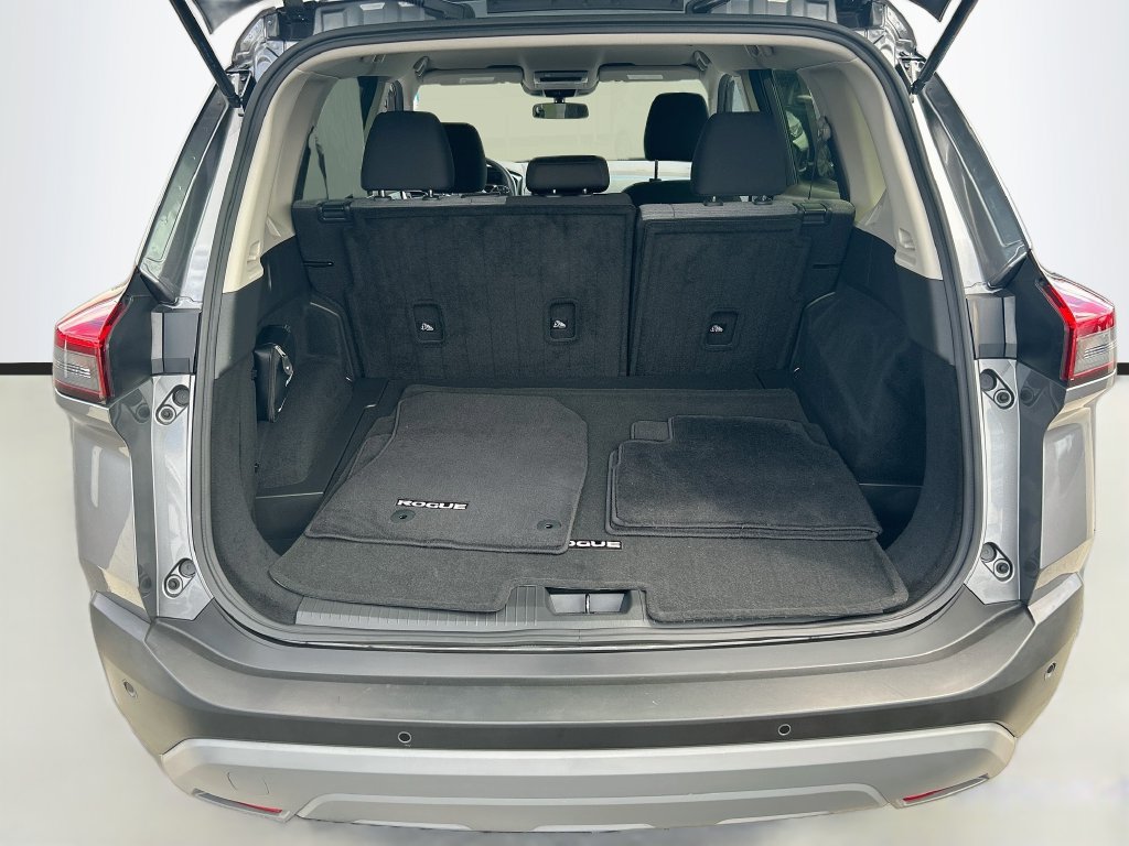 Used 2023 Nissan Rogue SV FWD image 24
