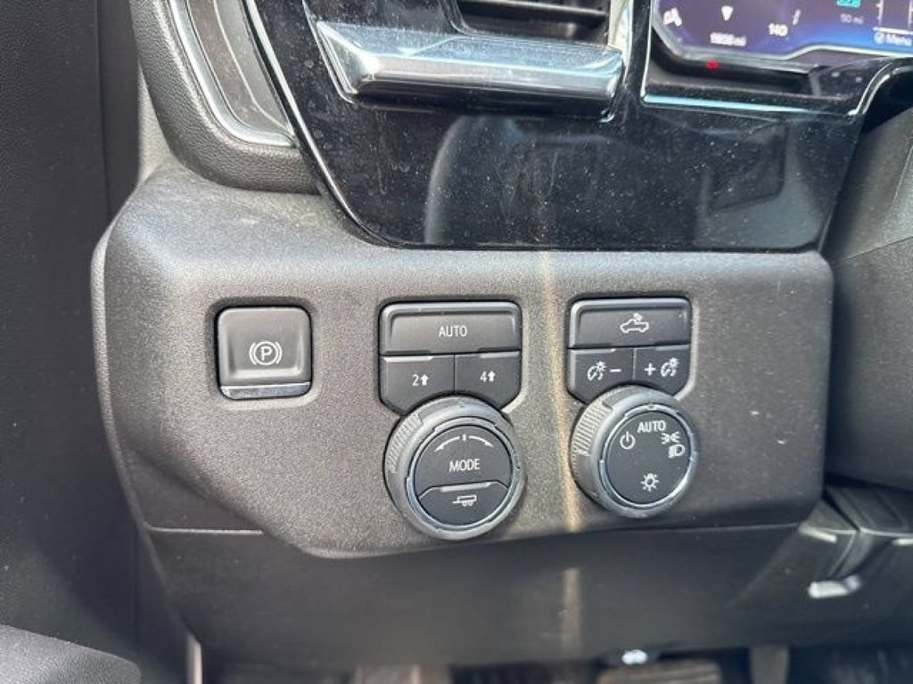 Used 2025 Chevrolet Silverado 1500 LT w/ Work Truck Package AWD/4WD image 37
