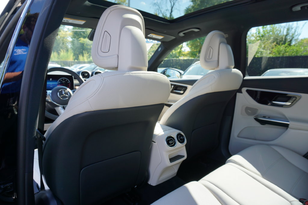 Certified 2024 Mercedes-Benz GLC 300 4MATIC image 25