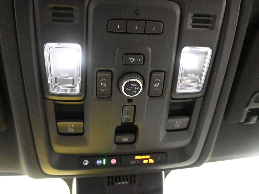 Used 2024 Chevrolet Tahoe RST w/ Luxury Package image 42