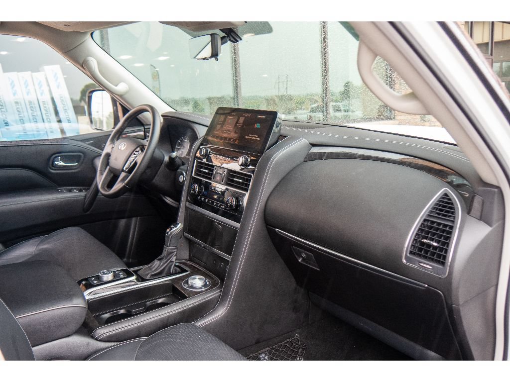 Used 2024 INFINITI QX80 Luxe w/ Cargo Package AWD/4WD image 16