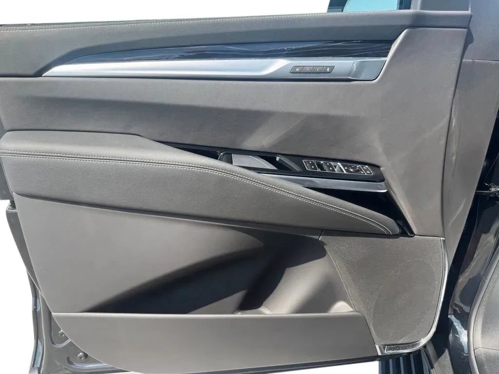 New 2026 Cadillac Escalade Sport w/ Touring Package AWD/4WD image 12