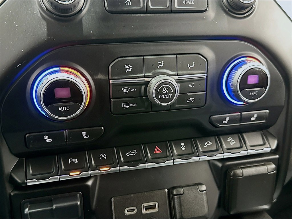 Used 2021 Chevrolet Silverado 1500 LT Trail Boss w/ Convenience Package II image 15