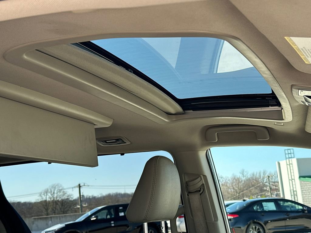 Used 2020 Toyota Sienna XLE Premium image 9