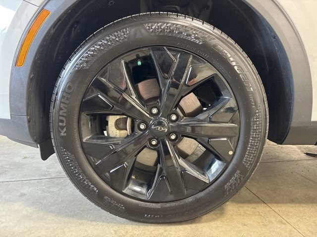 Used 2025 Kia Sportage X-Line w/ Premium Package AWD/4WD image 10