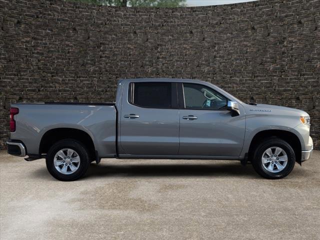 Used 2023 Chevrolet Silverado 1500 LT w/ Protection Package image 3