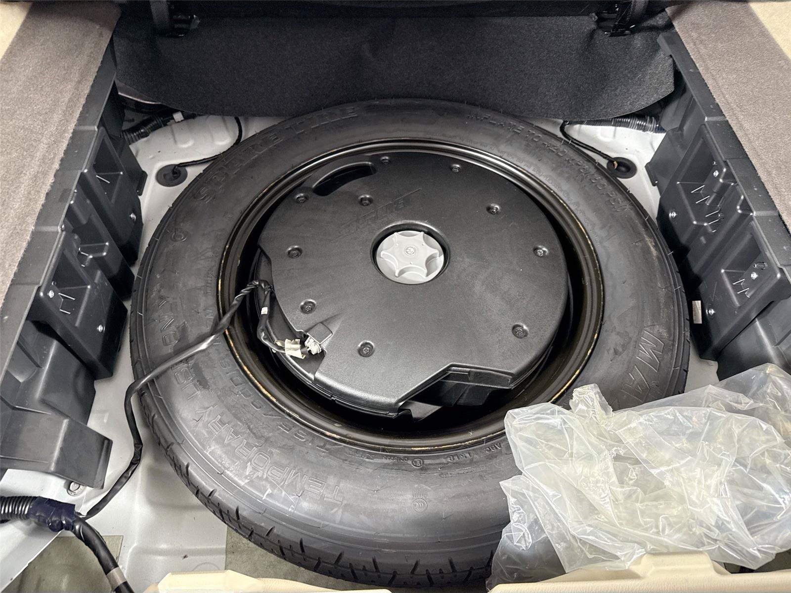 Used 2018 Nissan Murano SL w/ Cargo Package FWD image 42