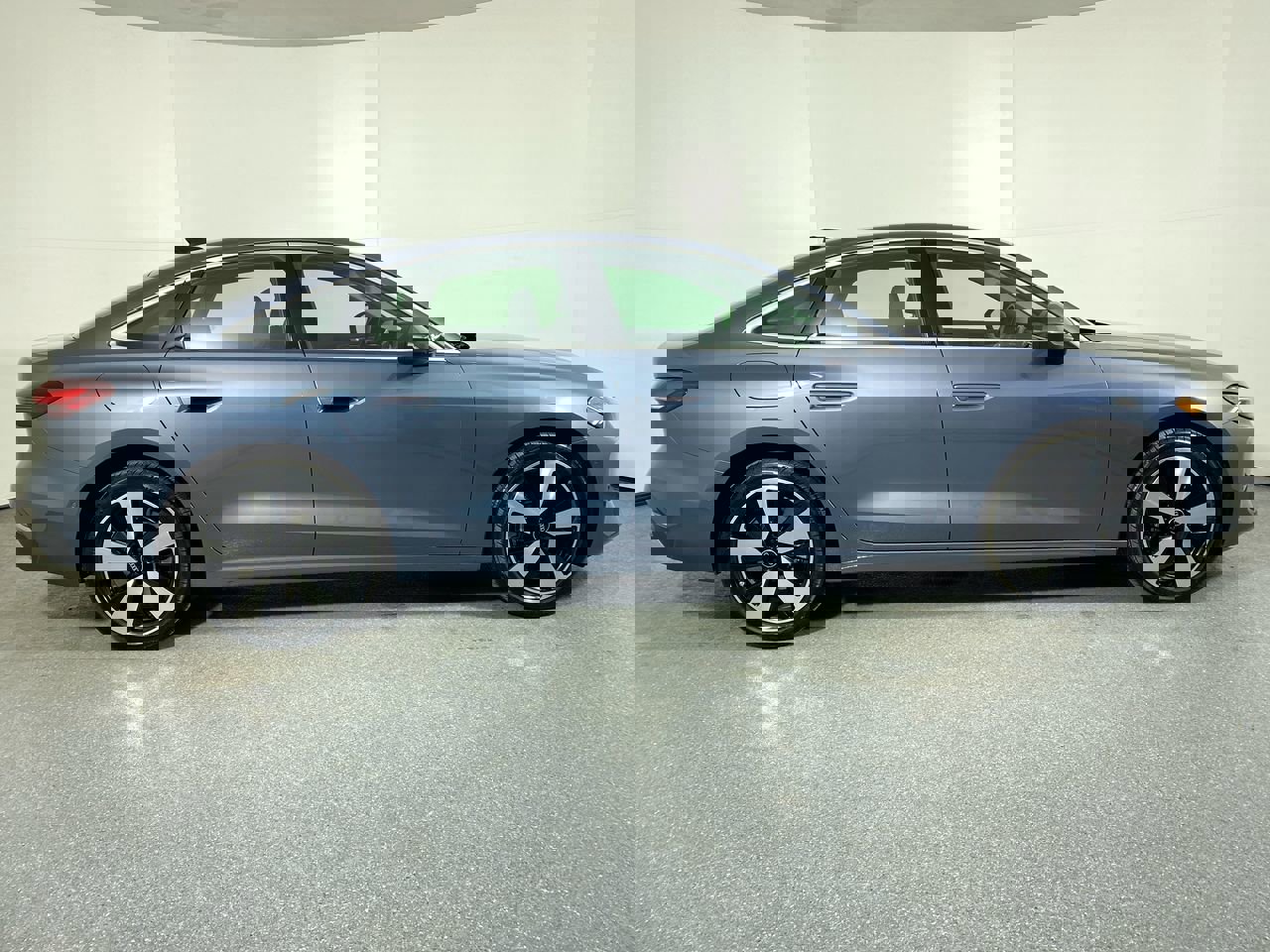 Used 2025 Audi A5 2.0T Premium Plus w/ Premium Plus image 38