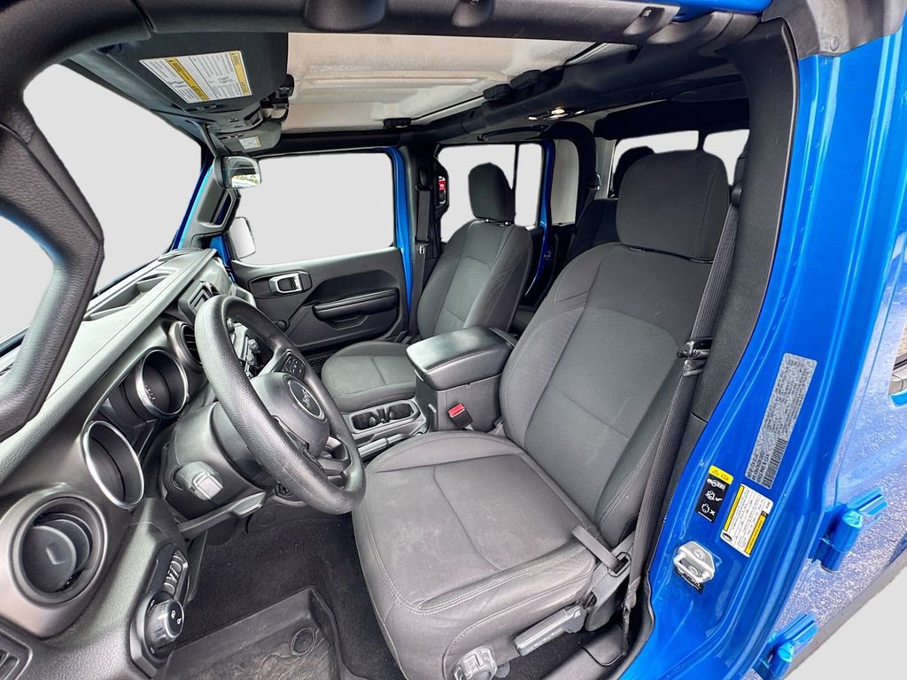 Used 2021 Jeep Gladiator Sport AWD/4WD image 23