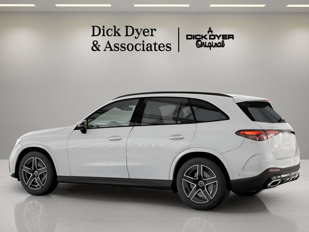 Used 2026 Mercedes-Benz GLC 300 image 27