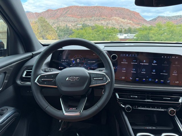 New 2027 Chevrolet Traverse Z71 AWD/4WD image 13