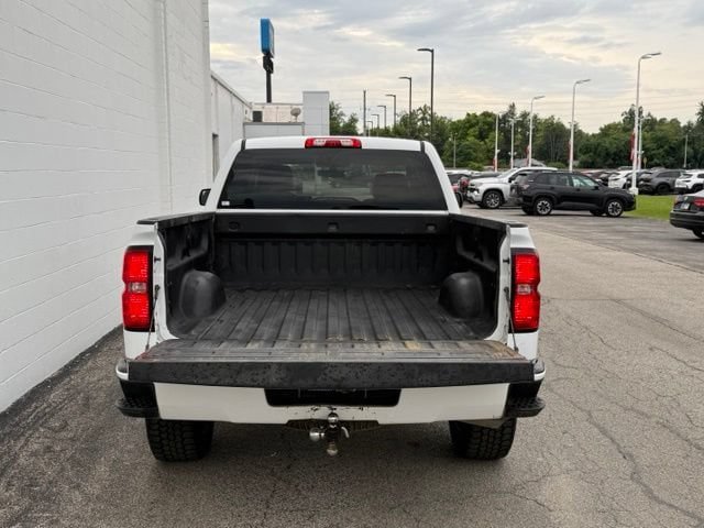 Used 2018 Chevrolet Silverado 1500 Custom RWD image 10