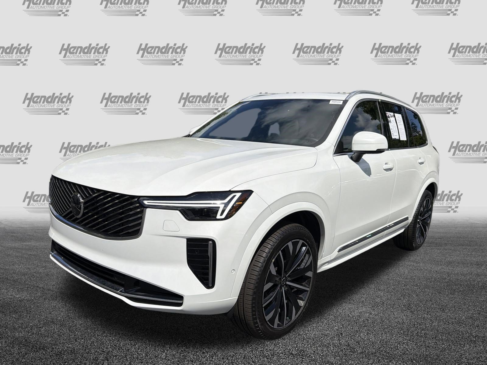 Certified 2026 Volvo XC90 B6 Plus w/ Protection Package Premier AWD/4WD image 8