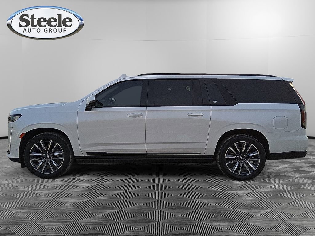 Used 2023 Cadillac Escalade ESV Sport w/ Touring Package image 2