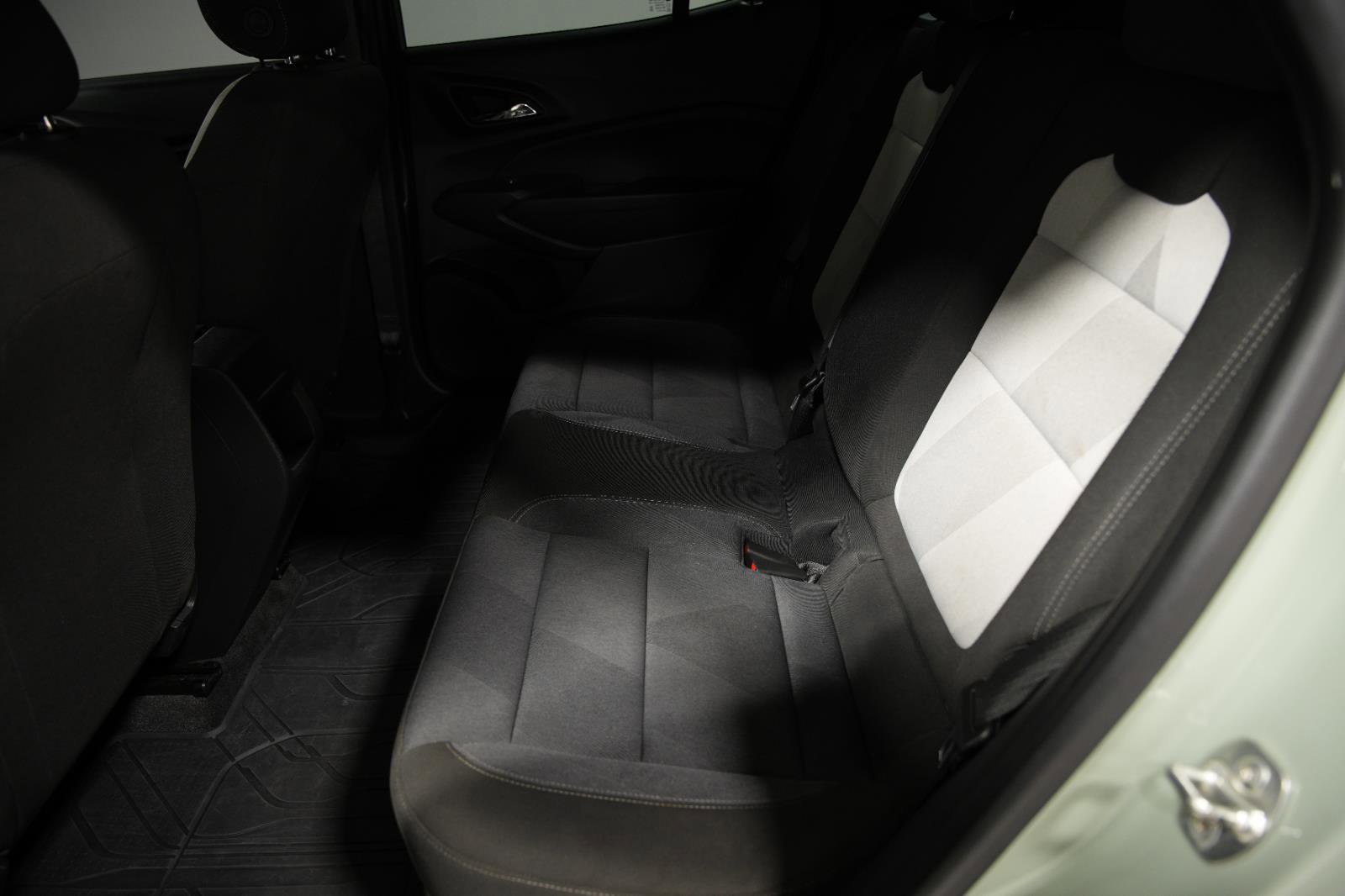 Used 2024 Chevrolet Trax RS w/ Driver Confidence Package image 20