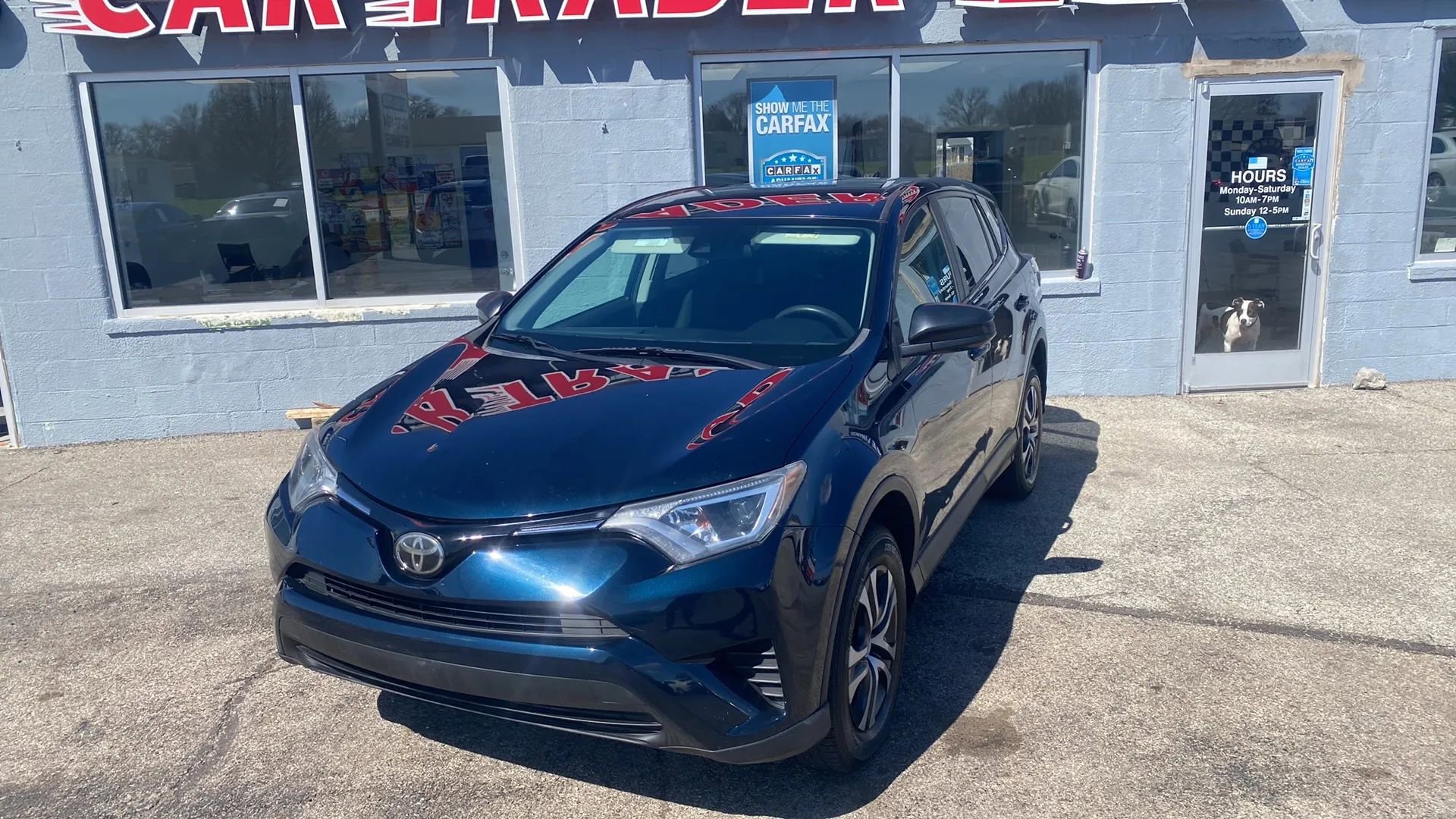 Used 2018 Toyota RAV4 LE w/ All Weather Liner Package image 26