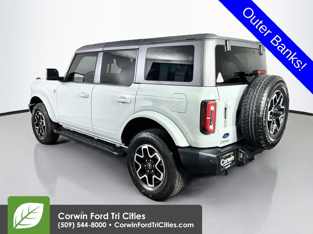 Used 2024 Ford Bronco Outer Banks AWD/4WD image 10