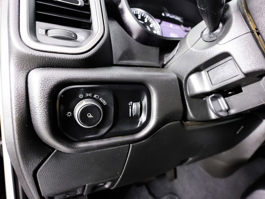 Used 2022 RAM 2500 Tradesman AWD/4WD image 25