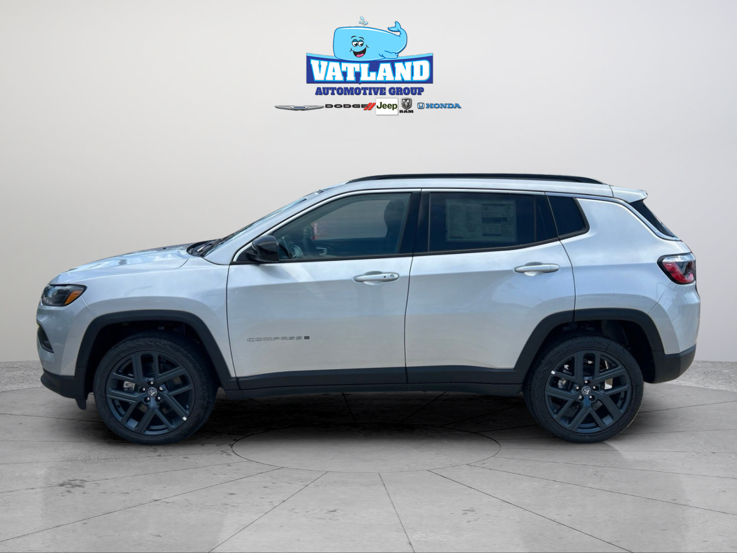 New 2026 Jeep Compass Latitude AWD/4WD image 2