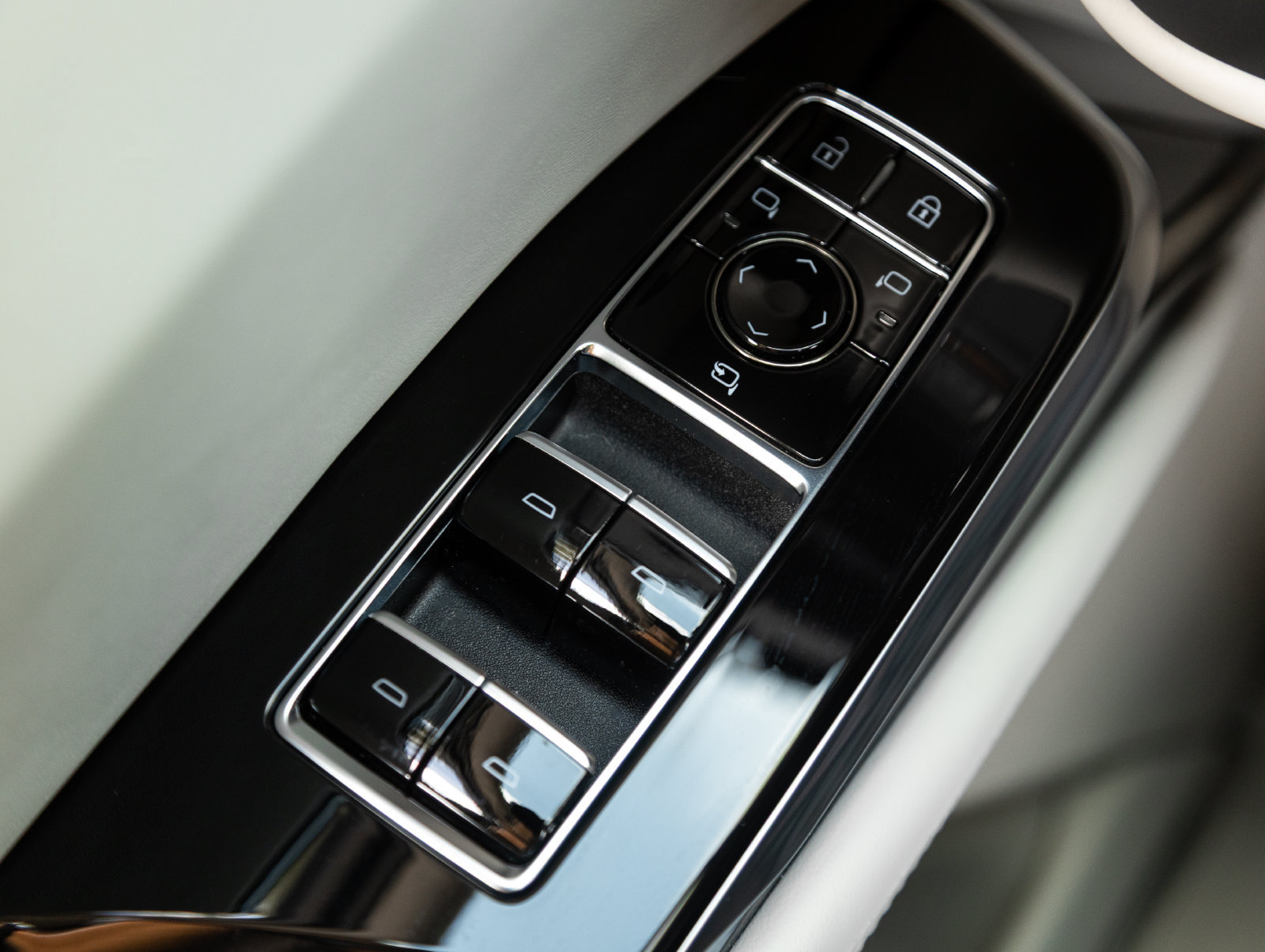 Used 2026 Cadillac Escalade Platinum Sport AWD/4WD image 23