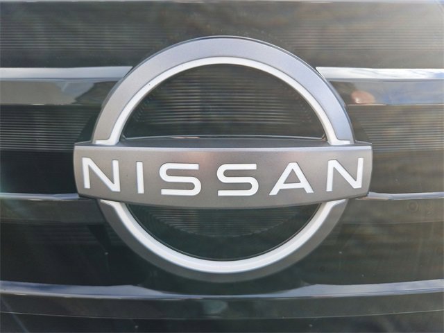 Used 2022 Nissan Pathfinder SV image 29
