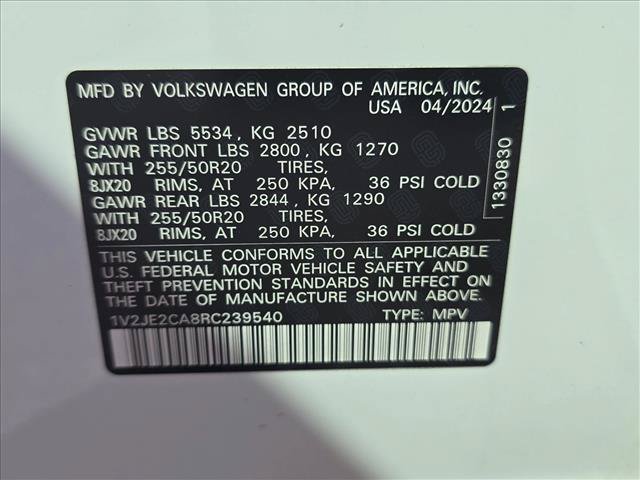 Used 2024 Volkswagen Atlas Cross Sport SE w/ Panoramic Sunroof Package FWD image 28