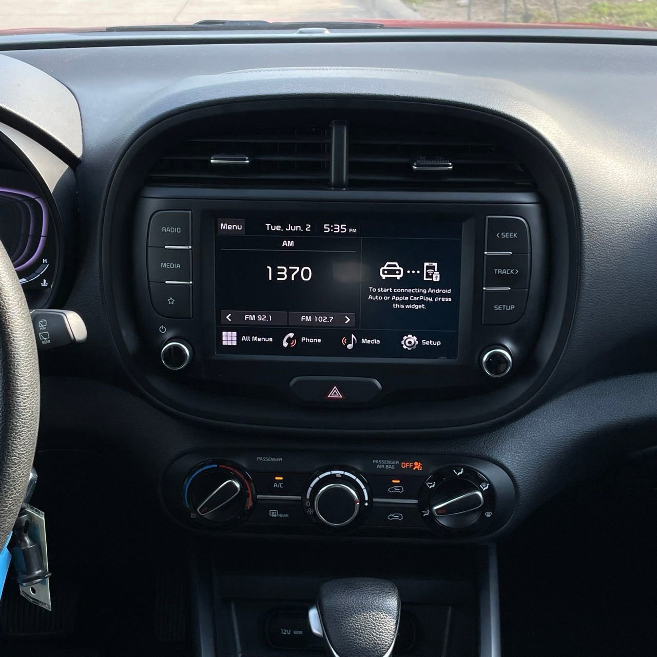 Used 2024 Kia Soul LX w/ Option Group 015 FWD image 16