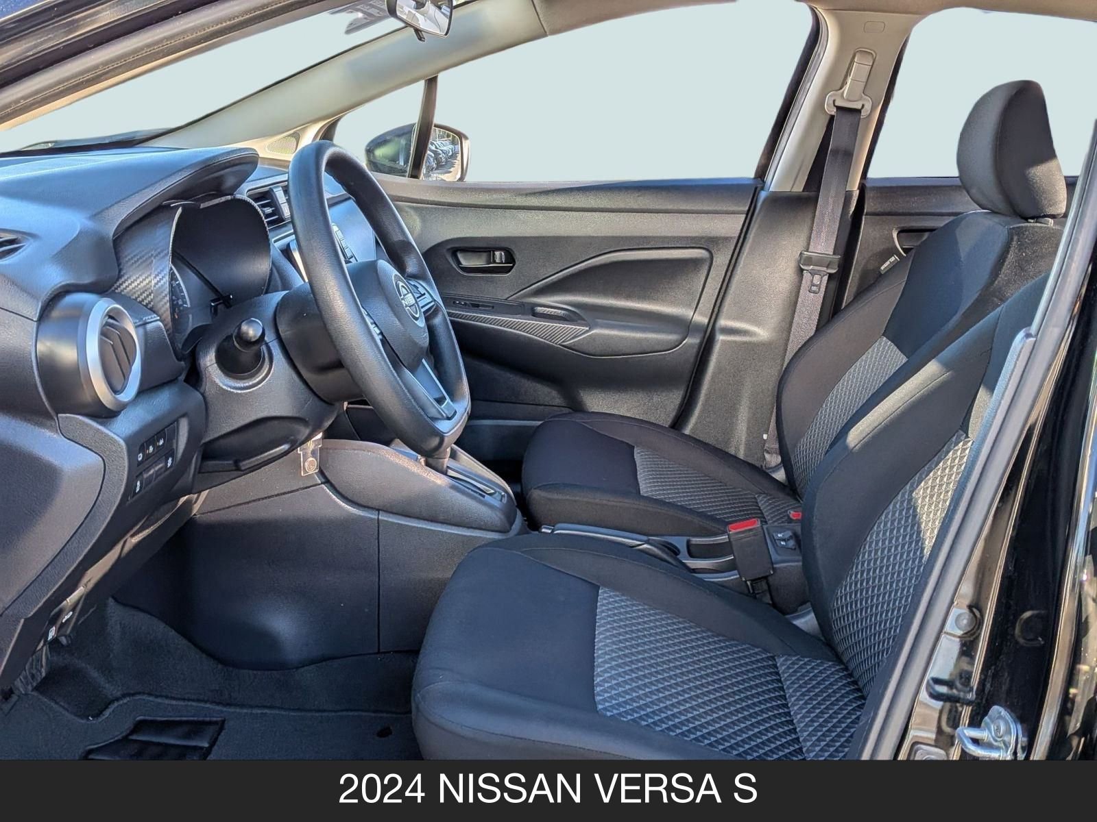 Used 2024 Nissan Versa S w/ S Plus Package image 15