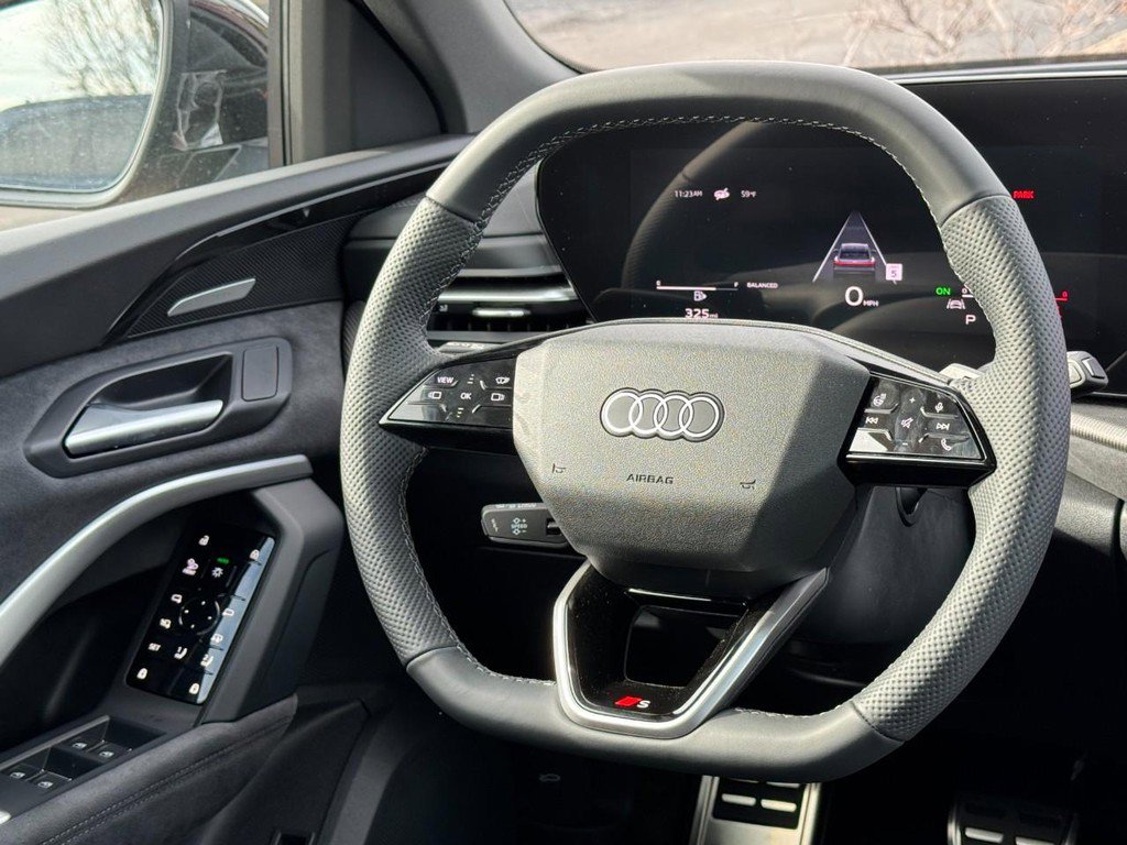 New 2025 Audi SQ5 Premium Plus image 9