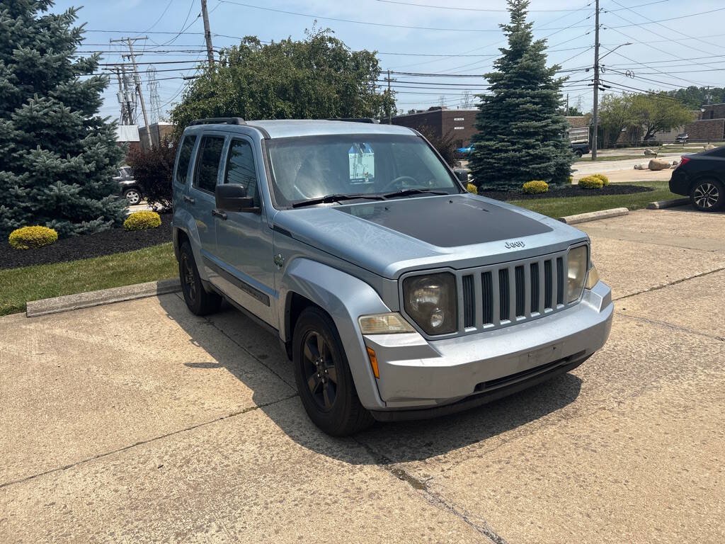 Used 2012 Jeep Liberty Arctic AWD/4WD image 1